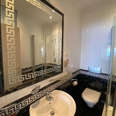 Apartman Alba *